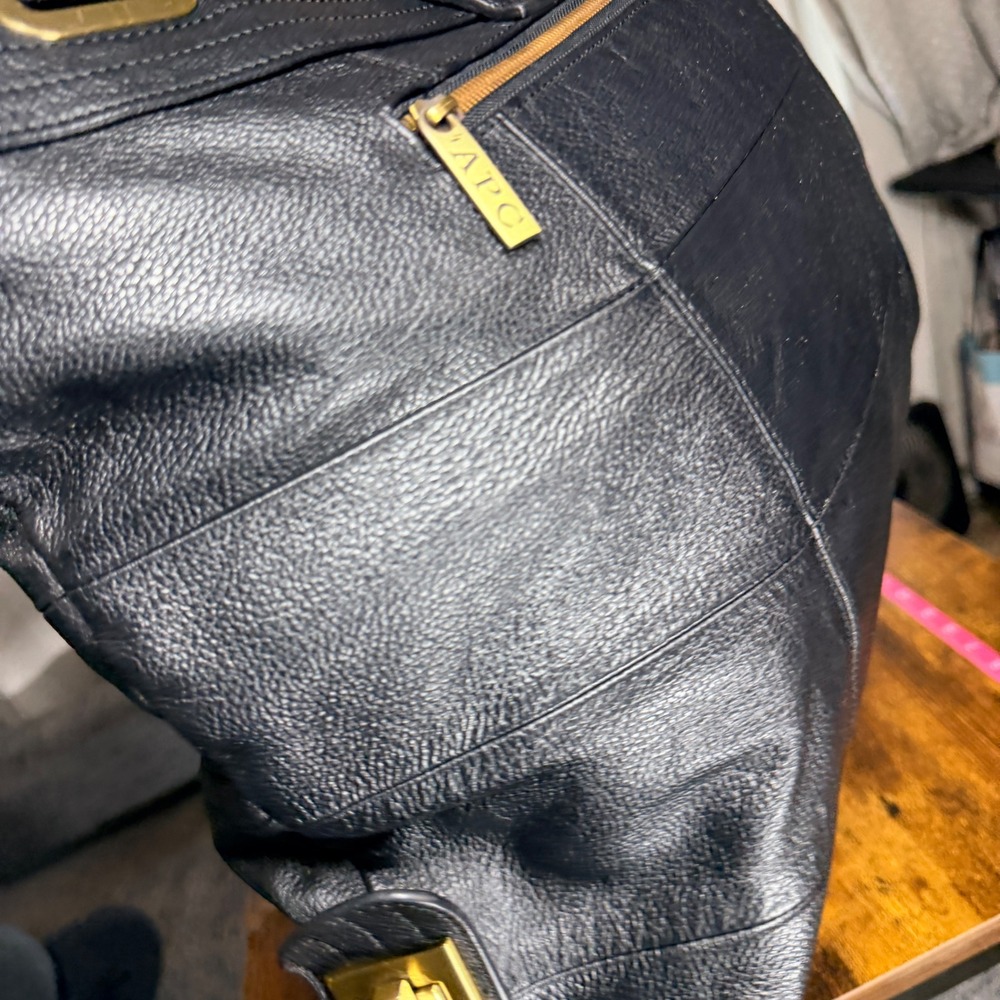 A.P.C. Black Pebbled Leather Structured Tote Shoulder Bag Gold Hardware - Picture 16 of 16